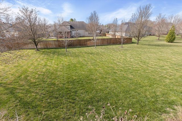 1704 BROOKFIELD MANOR, Columbia, MO 65203