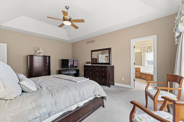 1704 BROOKFIELD MANOR, Columbia, MO 65203