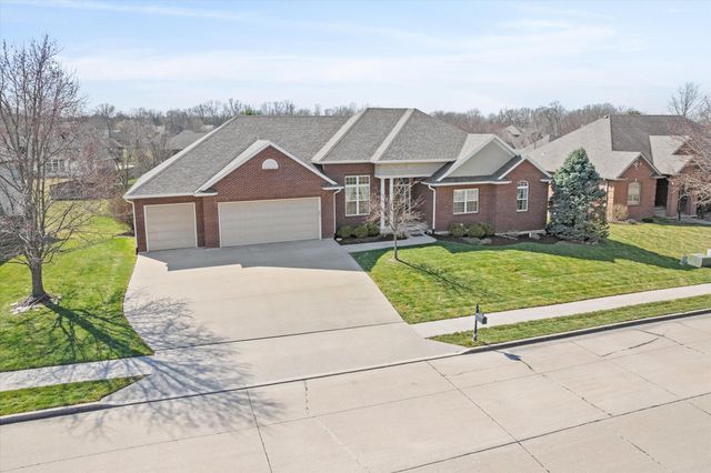 1704 BROOKFIELD MANOR, Columbia, MO 65203