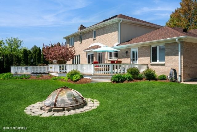 307 Anne Court, Prospect Heights, IL 60070