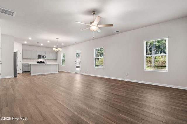 110 Maymont Street NW, Supply, NC 28462