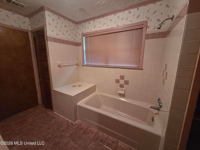 1195 N Old Canton, Canton, MS 39046