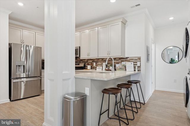 16422 RIVER VIEW DR, Bristol, PA 19007