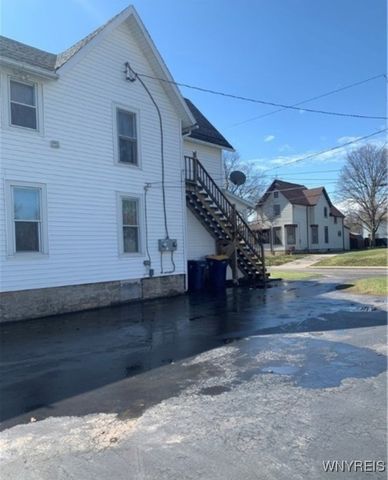 146 Allen Street, Lockport City, NY 14094