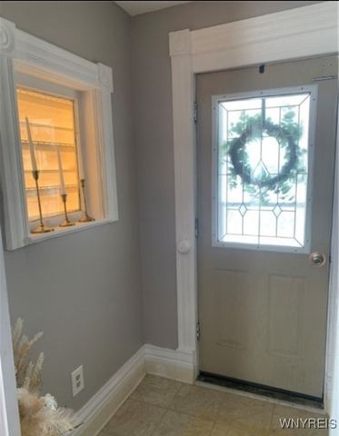 146 Allen Street, Lockport City, NY 14094