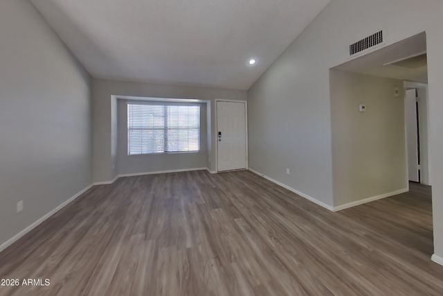 1010 W BLACKHAWK Drive, Phoenix, AZ 85027