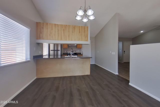 1010 W BLACKHAWK Drive, Phoenix, AZ 85027