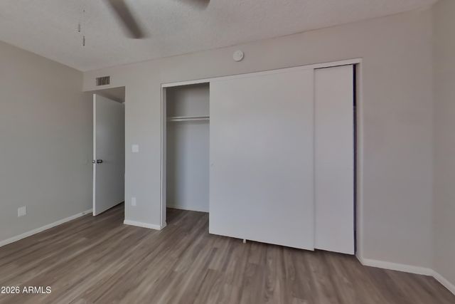 1010 W BLACKHAWK Drive, Phoenix, AZ 85027