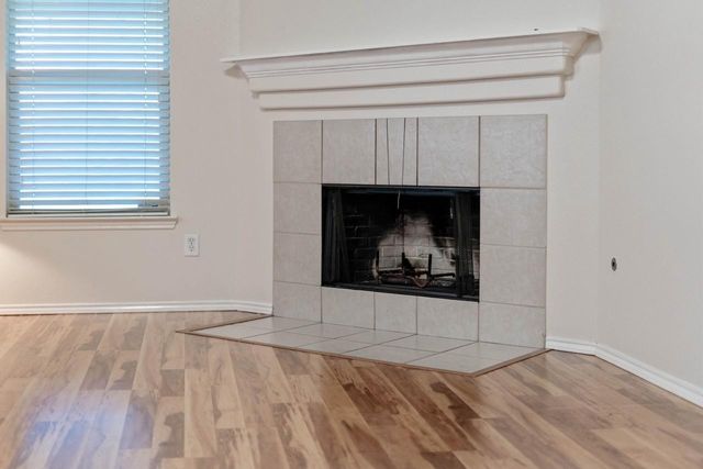 20339 Mammoth Falls Drive, Tomball, TX 77375