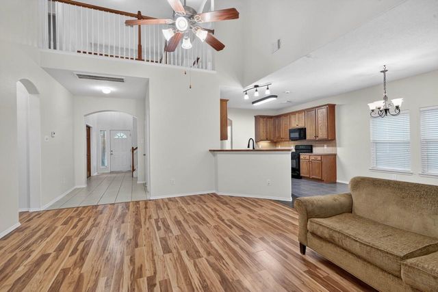 20339 Mammoth Falls Drive, Tomball, TX 77375