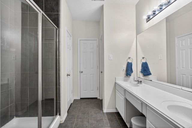 20339 Mammoth Falls Drive, Tomball, TX 77375