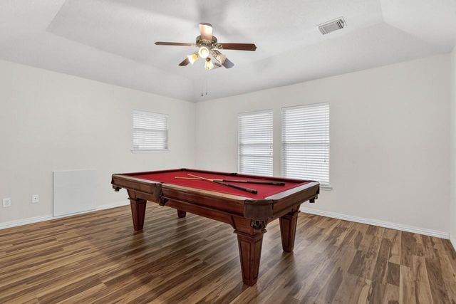 20339 Mammoth Falls Drive, Tomball, TX 77375