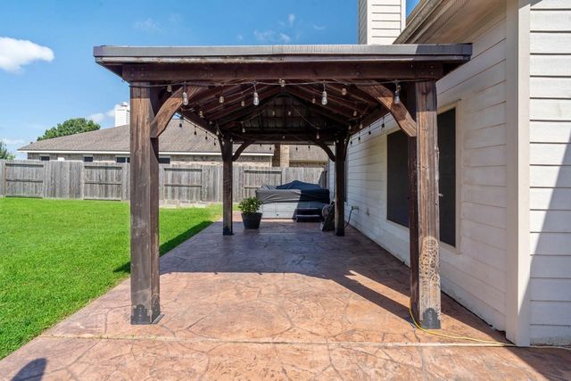 20339 Mammoth Falls Drive, Tomball, TX 77375