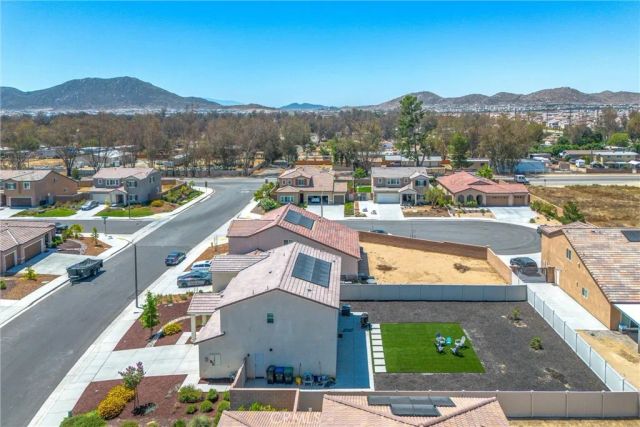 28463 Memory Lane, Winchester, CA 92596