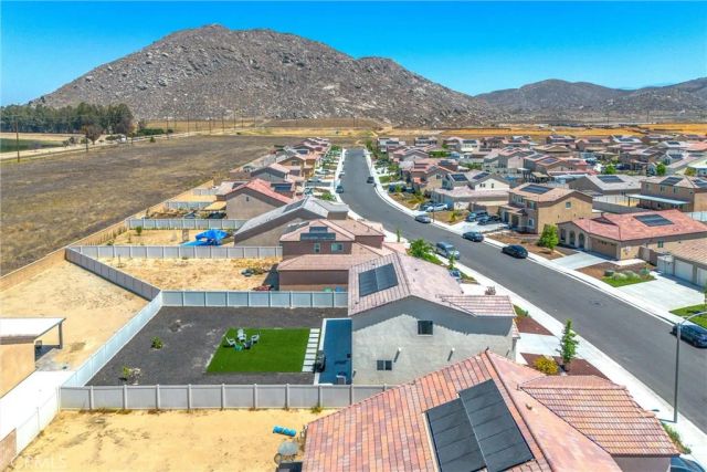 28463 Memory Lane, Winchester, CA 92596