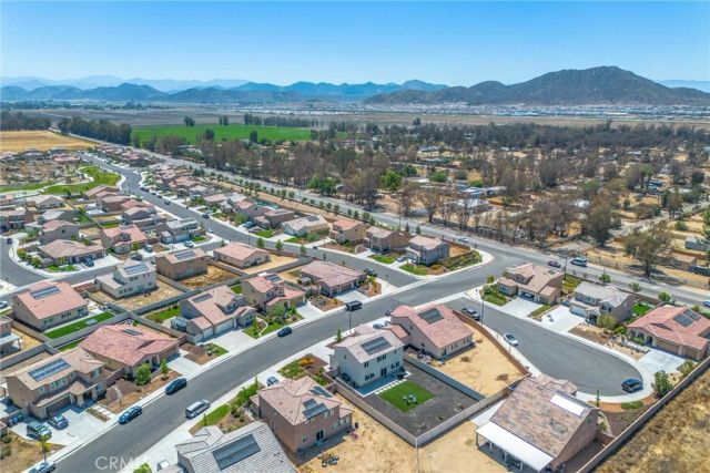 28463 Memory Lane, Winchester, CA 92596