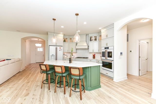 11362 Neptune Drive, Fishers, IN 46040