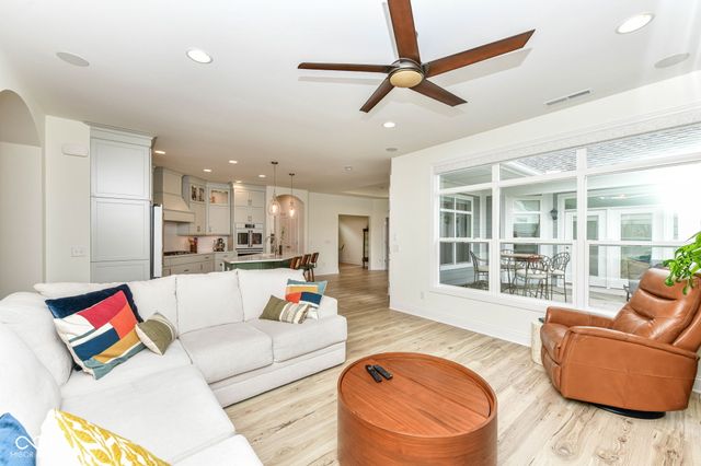 11362 Neptune Drive, Fishers, IN 46040