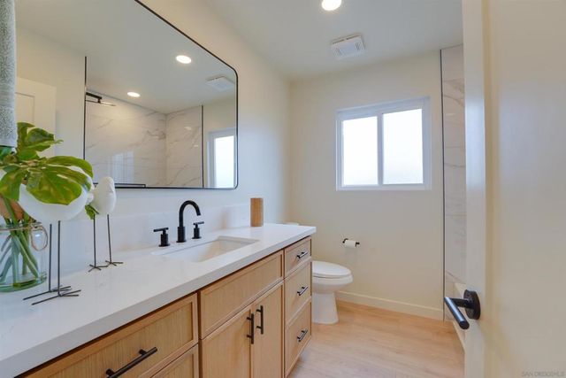 9645 Jimzel, La Mesa, CA 91942