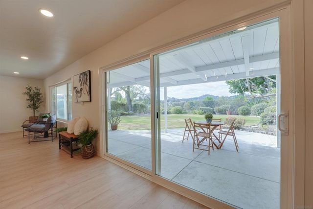 9645 Jimzel, La Mesa, CA 91942