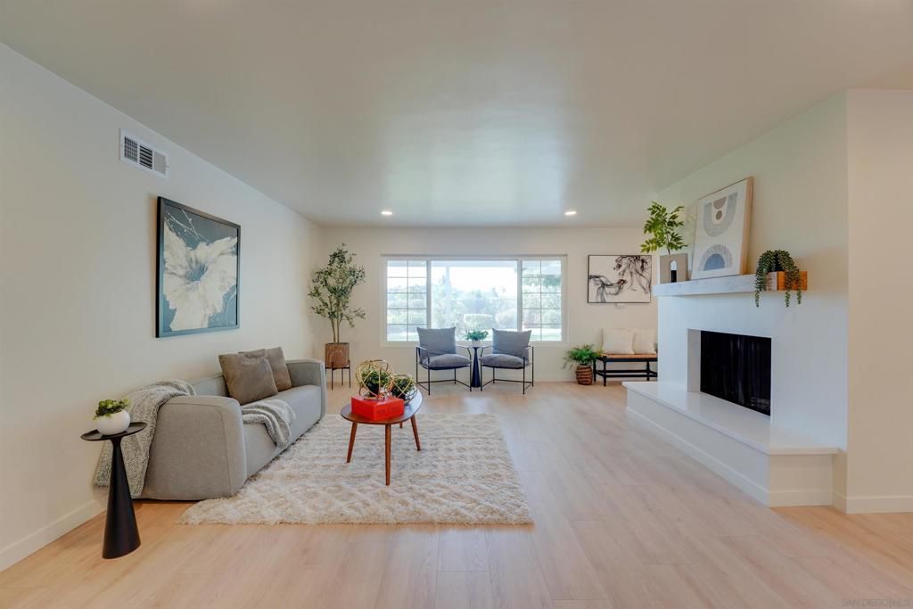 9645 Jimzel, La Mesa, CA 91942