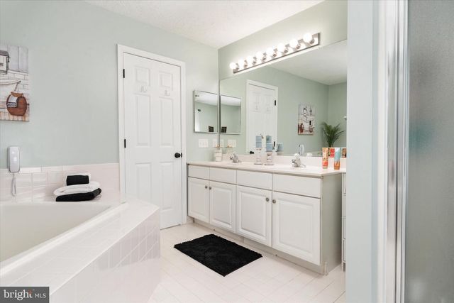 7786 GABRIEL GARTH CT, Severn, MD 21144