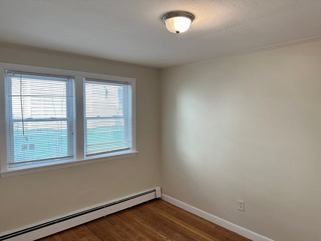 49 Laighton St 4, Lynn, MA 01902