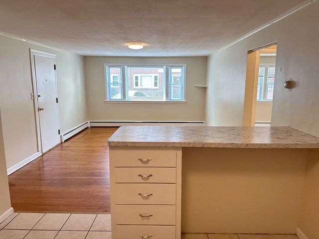 49 Laighton St 4, Lynn, MA 01902