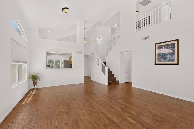 7312 Desert Eagle Road NE, Albuquerque, NM 87113
