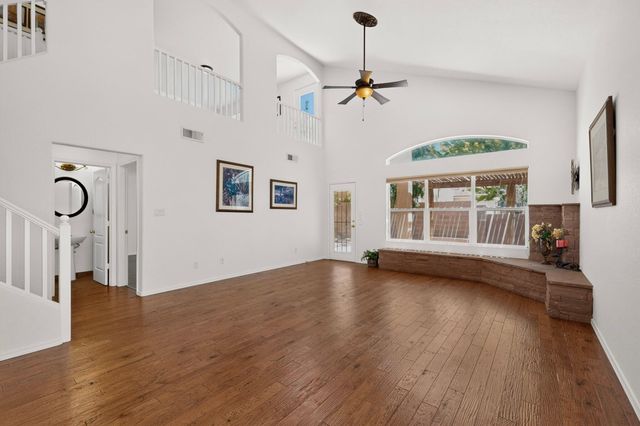 7312 Desert Eagle Road NE, Albuquerque, NM 87113