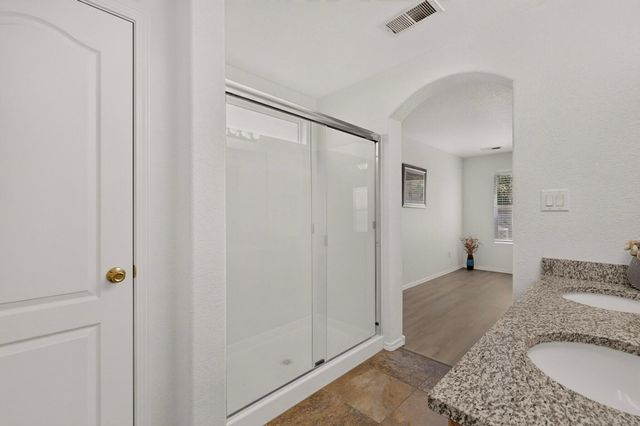 7312 Desert Eagle Road NE, Albuquerque, NM 87113