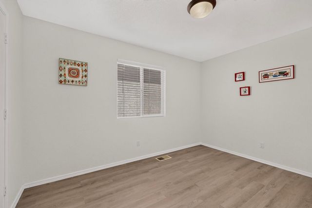 7312 Desert Eagle Road NE, Albuquerque, NM 87113