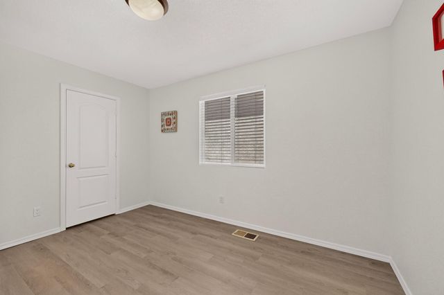 7312 Desert Eagle Road NE, Albuquerque, NM 87113