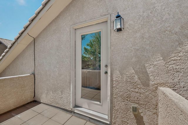 7312 Desert Eagle Road NE, Albuquerque, NM 87113