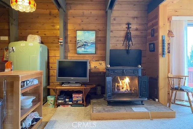 33474 Angeles Drive, Green Valley Lake, CA 92341