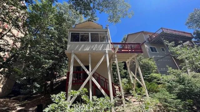 33474 Angeles Drive, Green Valley Lake, CA 92341