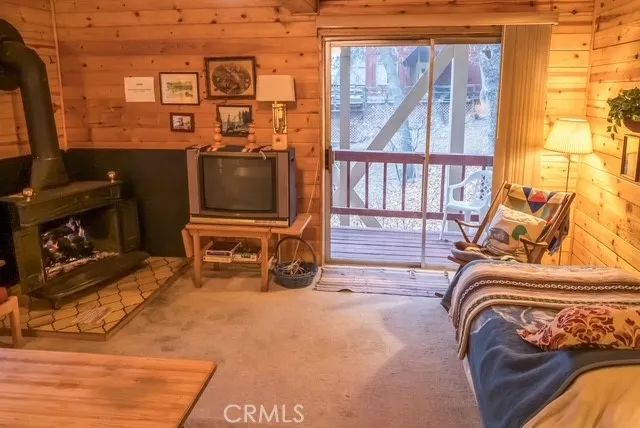 33474 Angeles Drive, Green Valley Lake, CA 92341