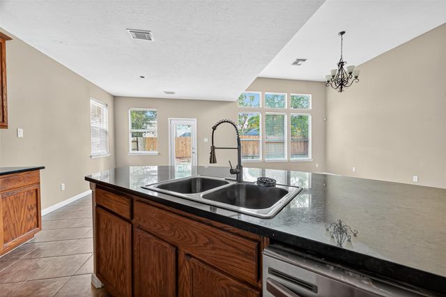 16919 Creek Mountain Drive, Houston, TX 77084