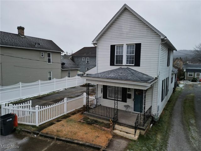 408 15 Street, Wellsville, OH 43968