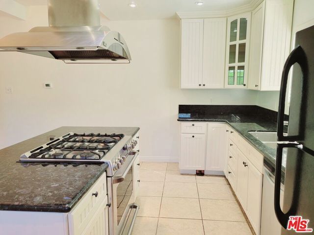 25353 Oak Street, Lomita, CA 90717