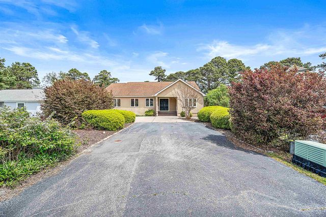 3814 Palmetto Dr., Myrtle Beach, SC 29577