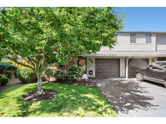 16615 Ne HALSEY St, Portland, OR 97230