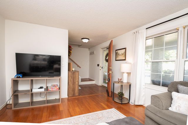 407 Denison Avenue, Columbus, OH 43230