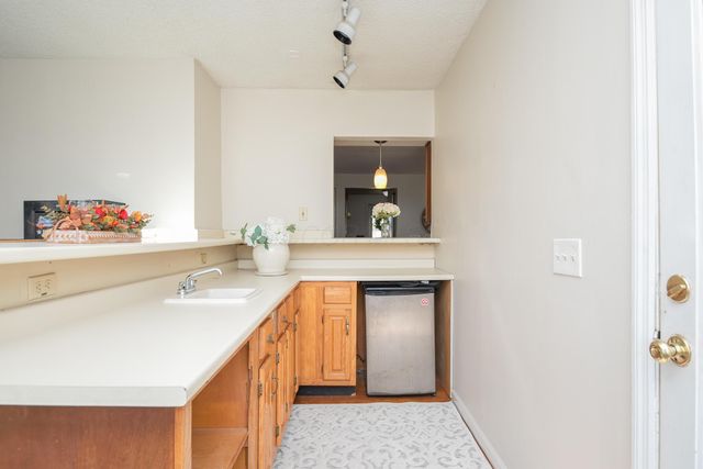 407 Denison Avenue, Columbus, OH 43230