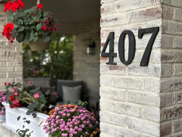 407 Denison Avenue, Columbus, OH 43230