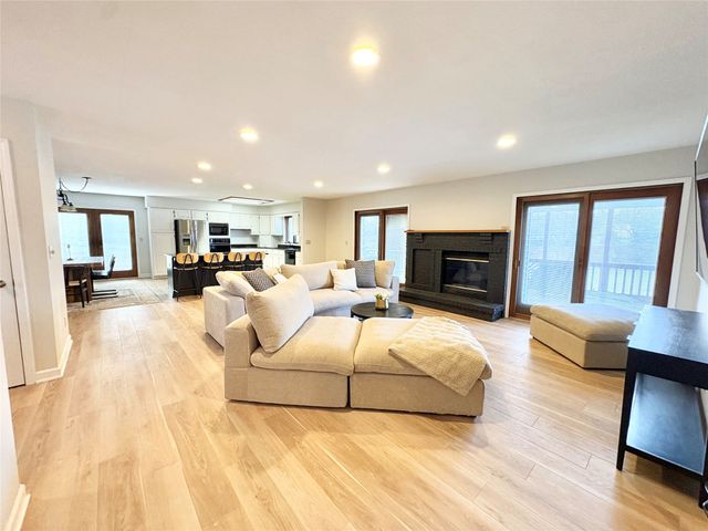 4883 Panorama Drive, Panora, IA 50216