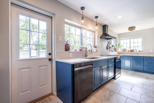 1955 Hunt Road, Reading, OH 45215