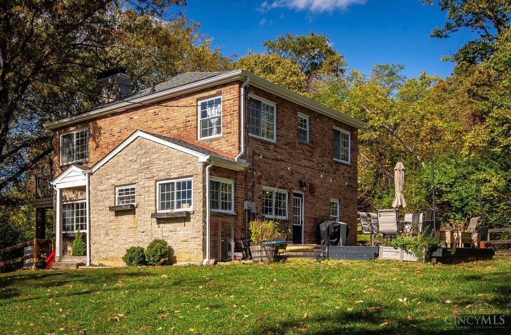 1955 Hunt Road, Reading, OH 45215