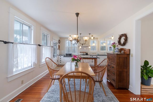 397 Moose Hill Road, Guilford, CT 06437