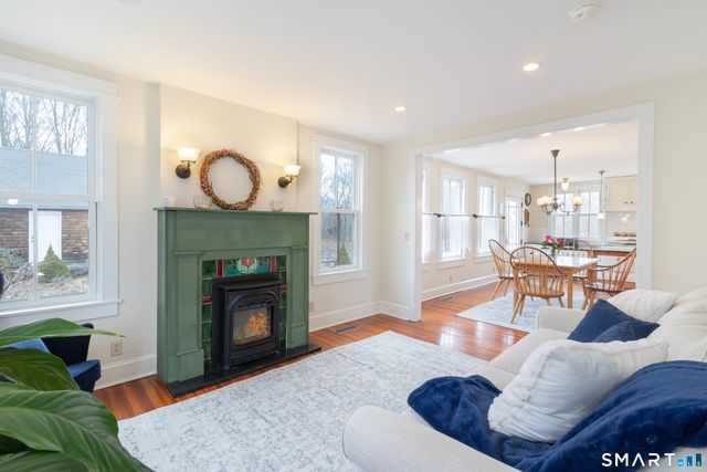 397 Moose Hill Road, Guilford, CT 06437